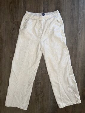 Gap women’s French terry sweat pants